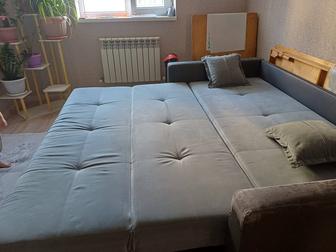 Отдам даром диван