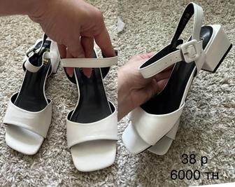 Продам летние босоножки