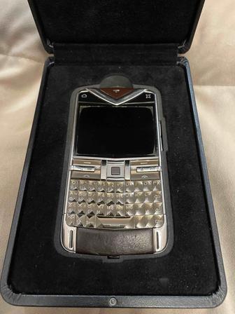 Продам Vertu Constellation Quest