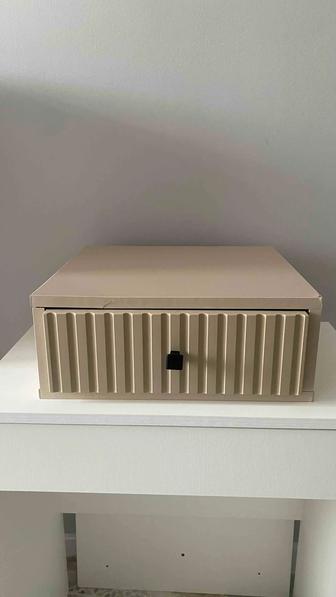 Новая маленького размера тумба подвесная