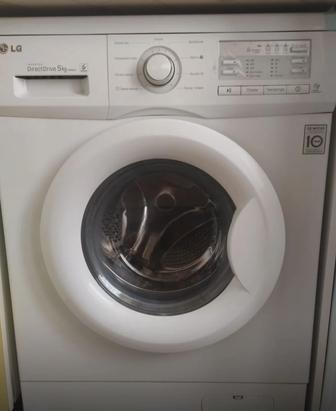 Продам стиральную машинку