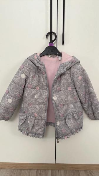 Куртка на девочку