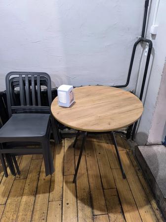 Продам столы стулья