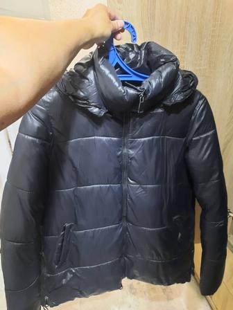 Продам куртки осень