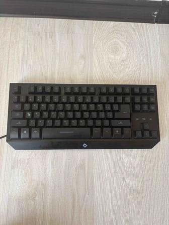 Продам игровую клавиатуру Red Square TKL Tesla 2020