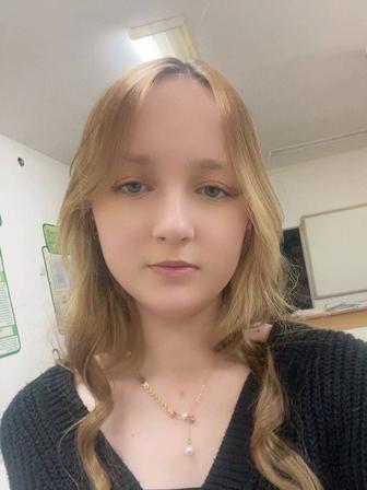 Официант / официантка