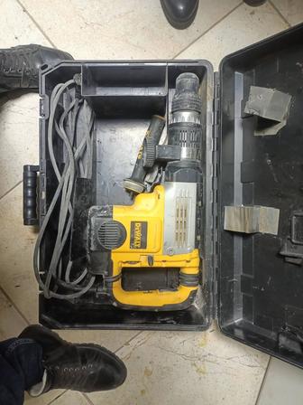 Перфоратор DeWAlt D25762