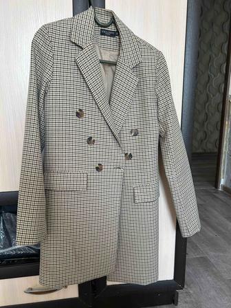 Женская одежда пиджак