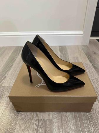 Продам туфли почти новые в отличном состоянии