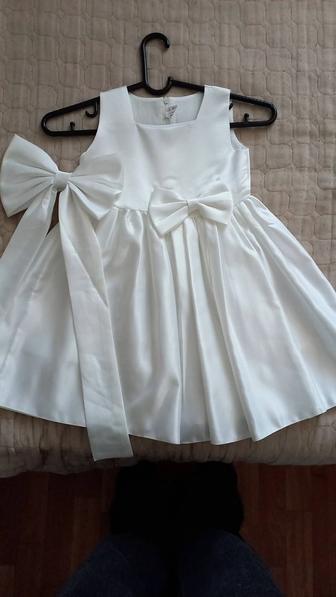 Продам платье детское