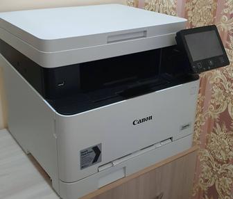 Цветной МФУ Canon MF641cw