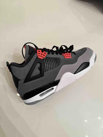 Кроссовки Air Jordan 4 Retro Infrared