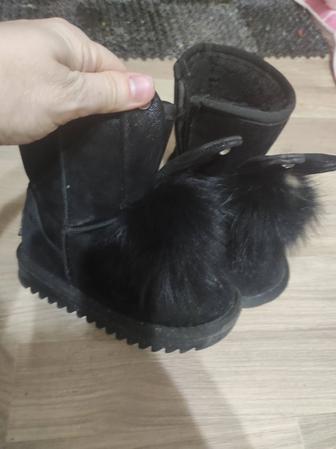 Продам сапожки для девочки