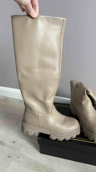 Зимние сапоги