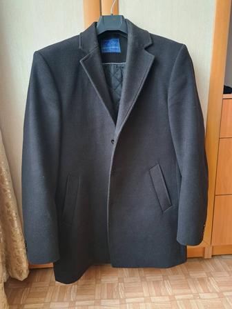 Продам пальто мужское