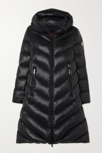 Продам зимнюю куртку Moncler