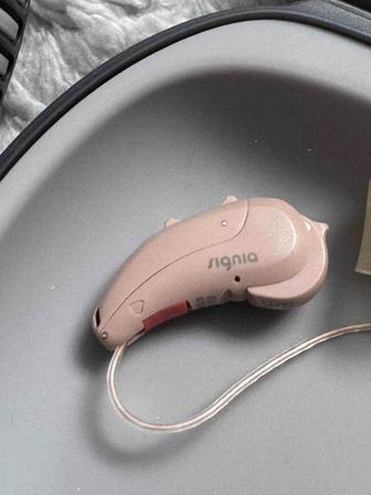 Продам слуховый аппарата