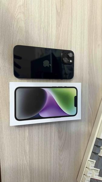 Продам Iphone 14