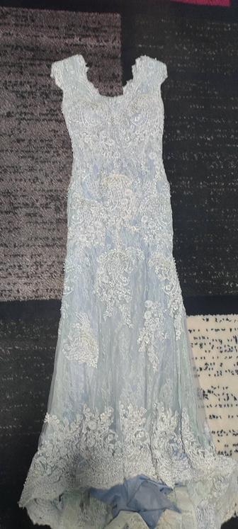 Продам платья