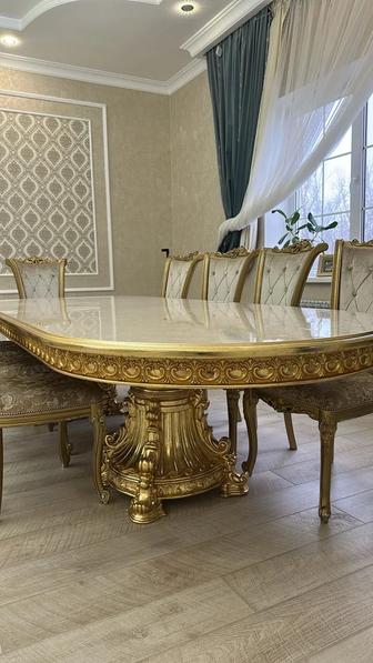 Продается стол со стульями