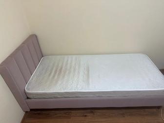 Односпальная кровать