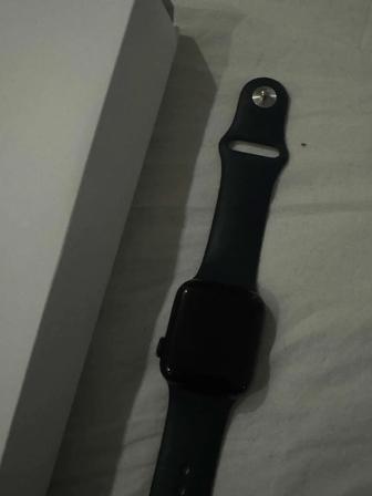 Продаю Apple Watch 6 серия