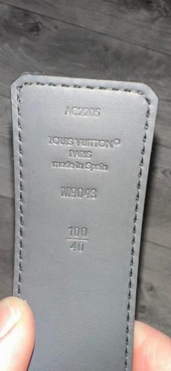 Продам оригинальный ремень Louis Vuitton, покупали за 748, в упаковке