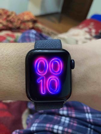 Apple Watch SE 2 Gen