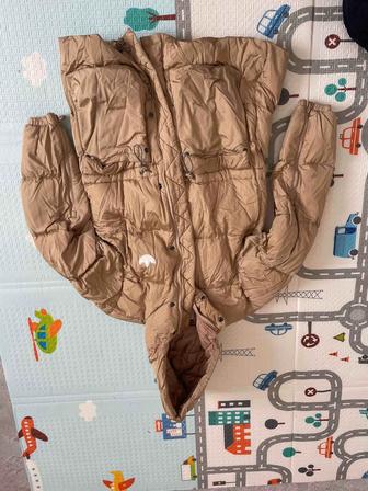 Отдам за 500 тенге женскую куртку (б/у)