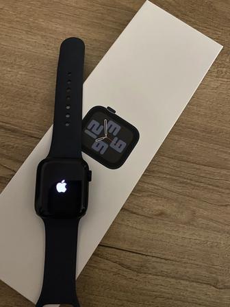 Apple watch 8