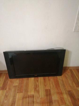 Продам телек рабочий на запчасти