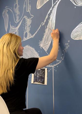 Интерьерная роспись стен.