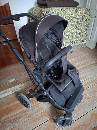 Продам срочно коляску