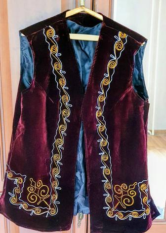 Камзол женские велюр, шитые бисером