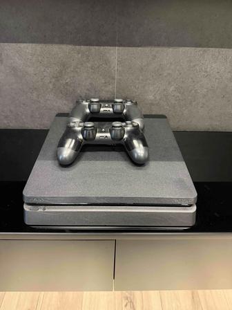 PlayStation 4