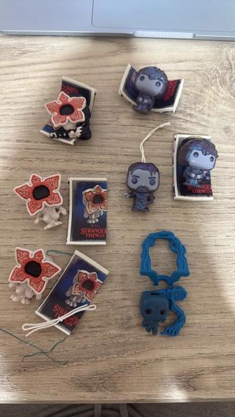 Kinder joy stranger things осд фигурки