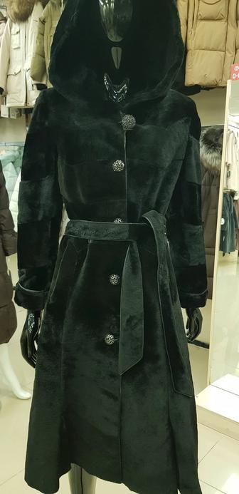 Продам Натуральную Дубленку б/у в хорошем состоянии р 44