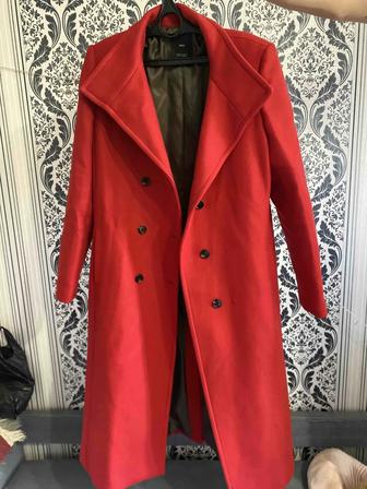 Пальто демисезонное. Состояние идеальное! Р-р 50. Рост 168-170.