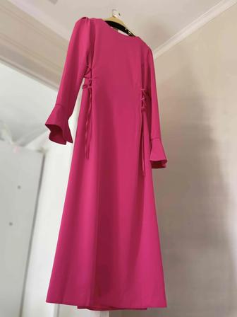 Платья вечерний