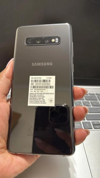 Продам телефон Samsung S10 плюс 512GB