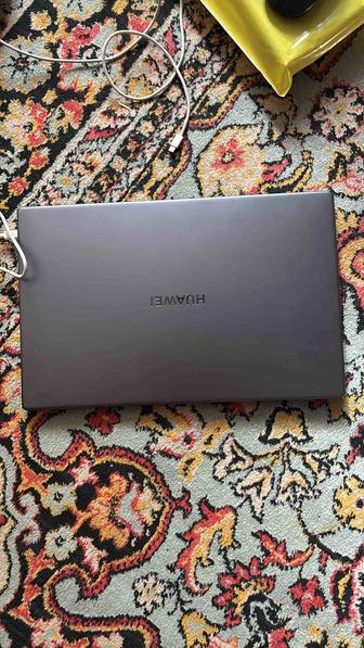 Ноутбук huawei