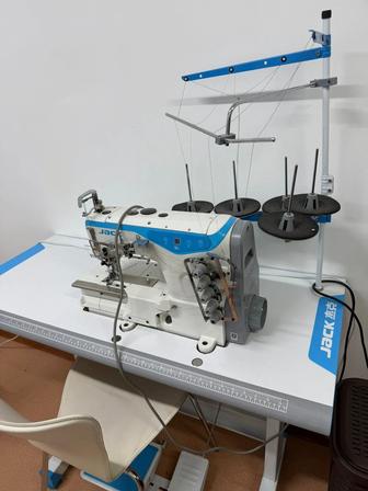 Распошивальная машина Jack W4