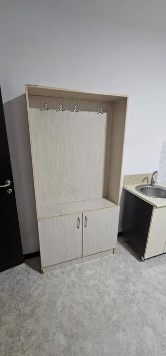 Продам прихожую бу