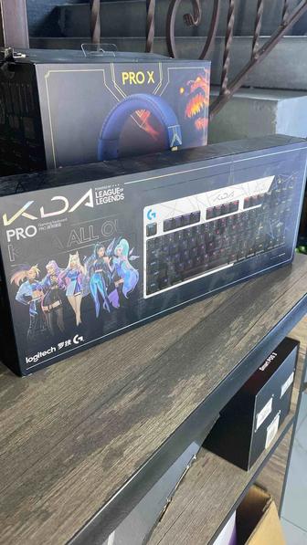 Продам клавиатуру logitech