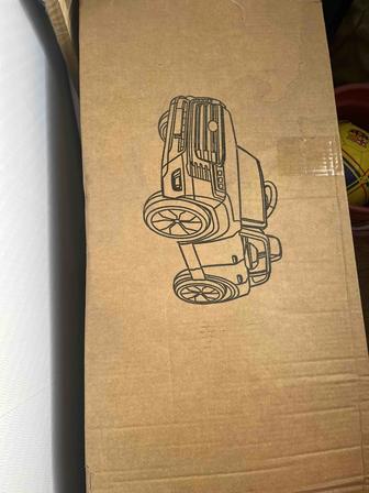 Продам детскую машинку