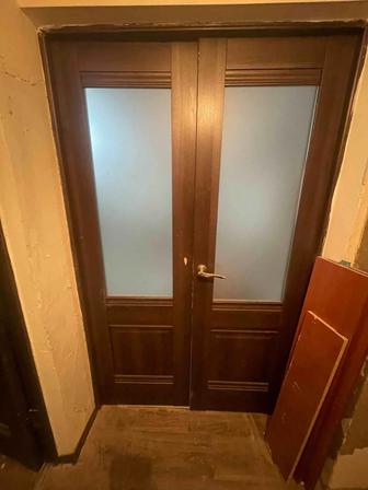 Продам двери межкомнатные б/у