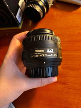 Nikon 35mm 1.8 dx
