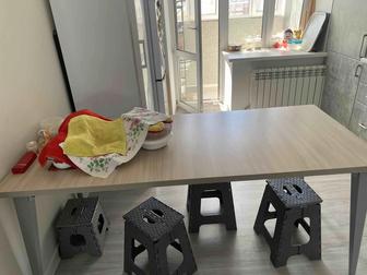 Продам кухоный стол