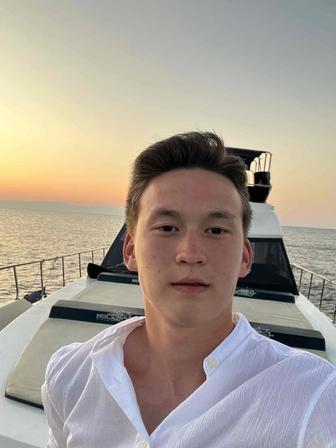 Продавец-консультант