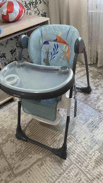 Детский стул для кормления